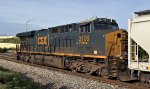 CSX 3106 is the rear DPU for M370.